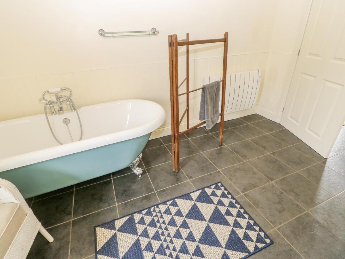 Gallow Law Cottage Greenhaugh Esterno foto